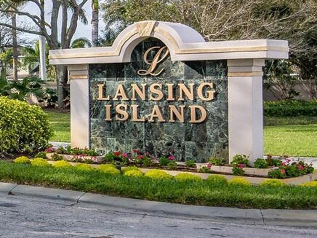 124 Lansing Island Drive, Indian Harbour Beach, FL 32937