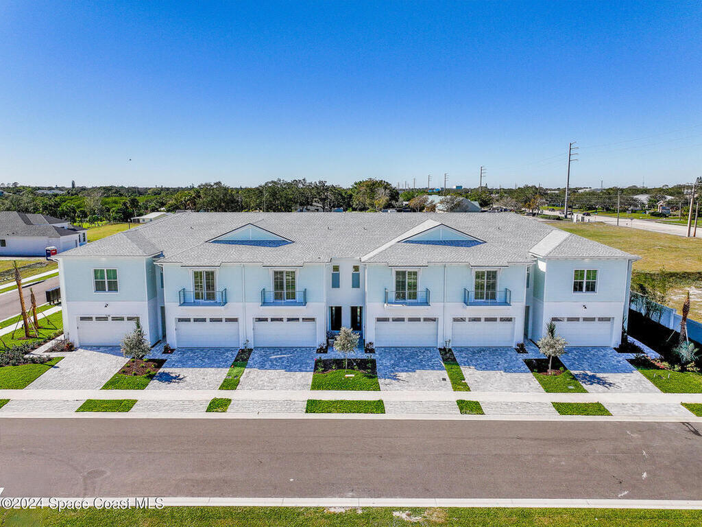 1330 Windchime Lane, Melbourne, FL 32935