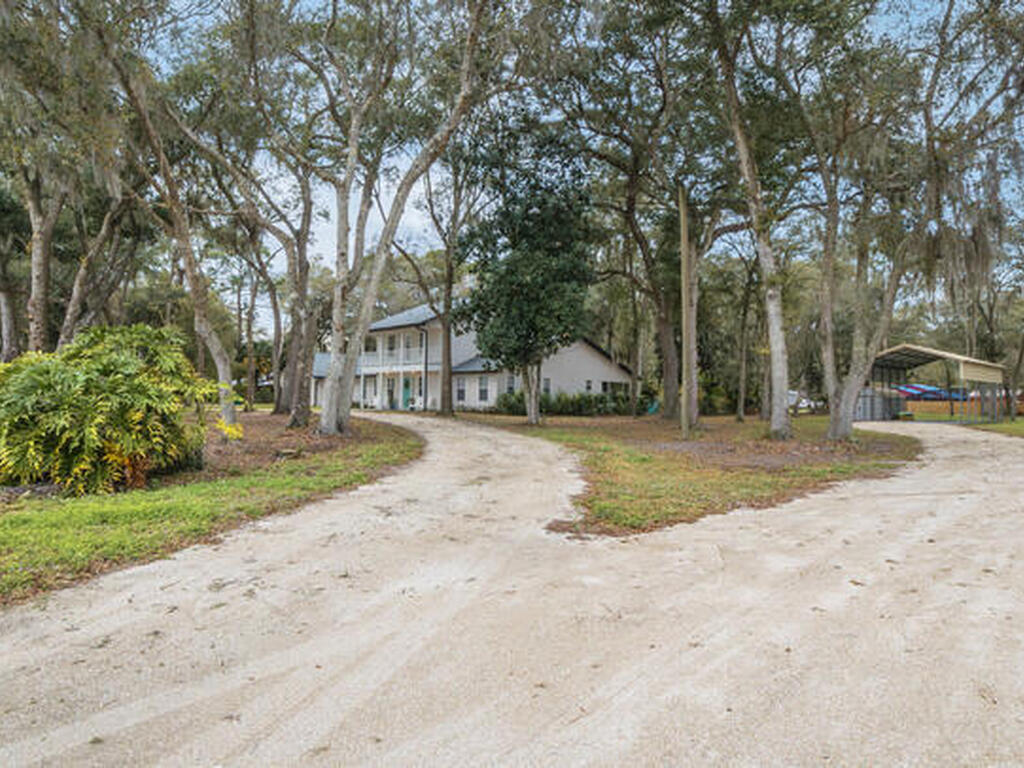 5310 State Road 46, Mims, FL 32754