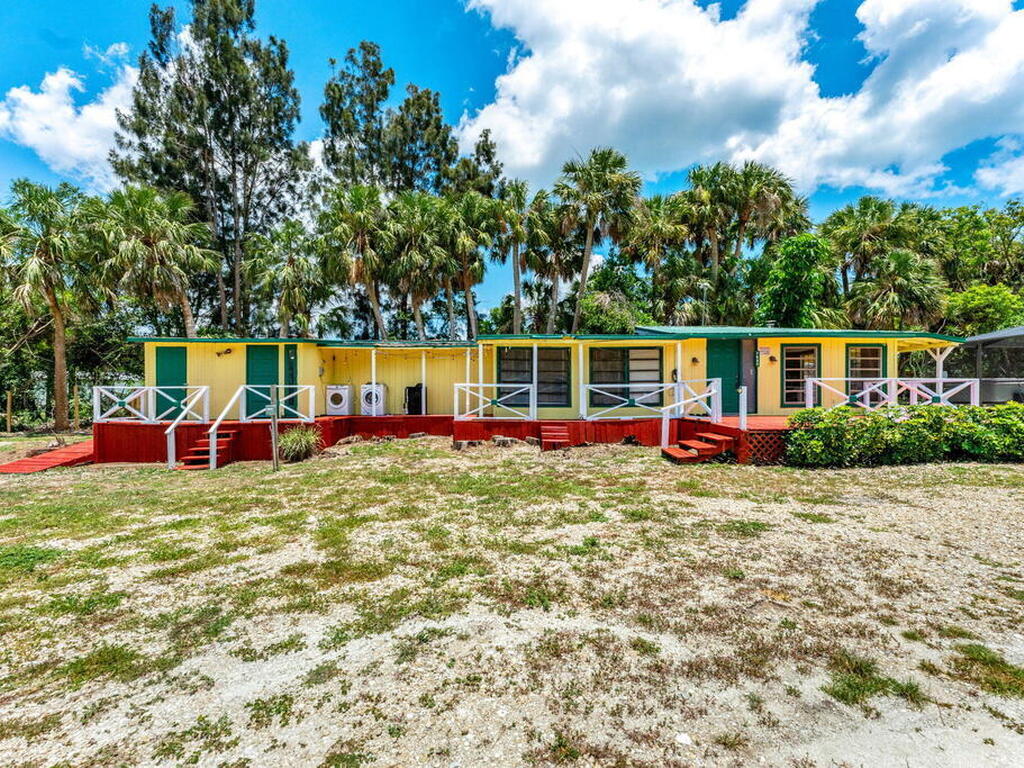 7680 Us Highway 1, Micco, FL 32976