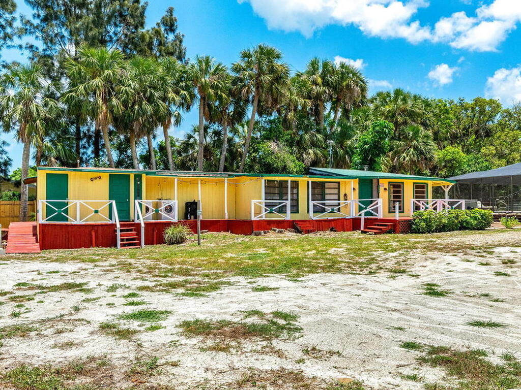 7680 Us Highway 1, Micco, FL 32976