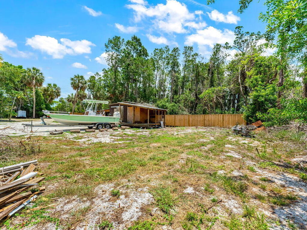 7680 Us Highway 1, Micco, FL 32976