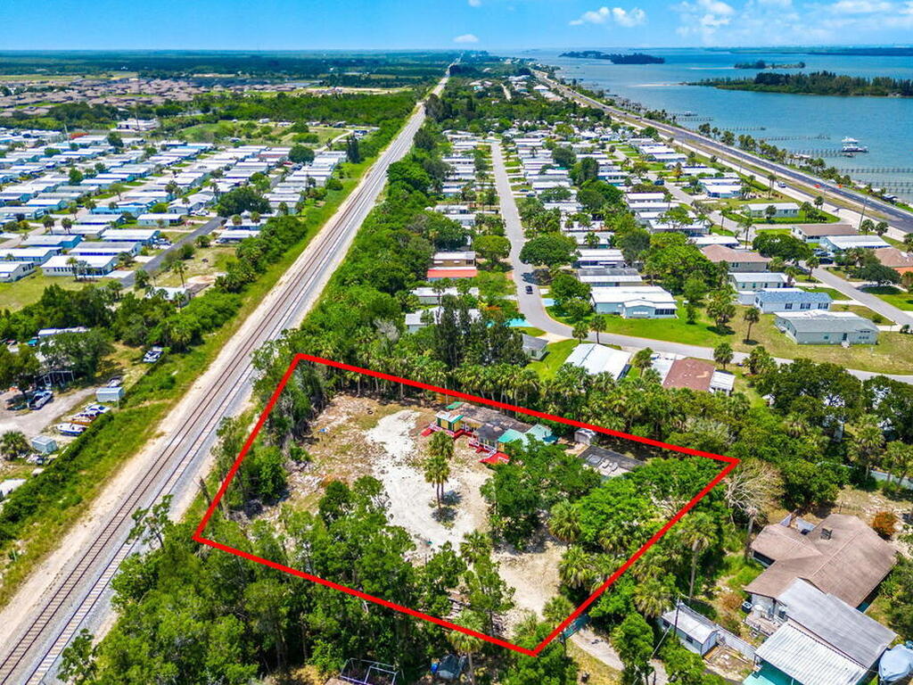 7680 Us Highway 1, Micco, FL 32976