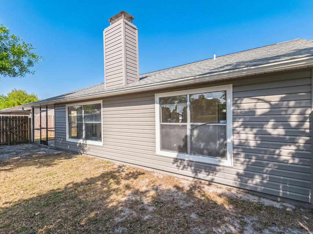 827 Pine Shadows Avenue, Rockledge, FL 32955