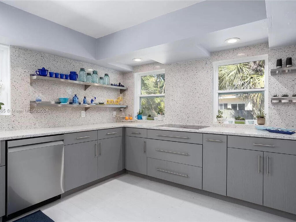 226 Sand Pine Road, Indialantic, FL 32903