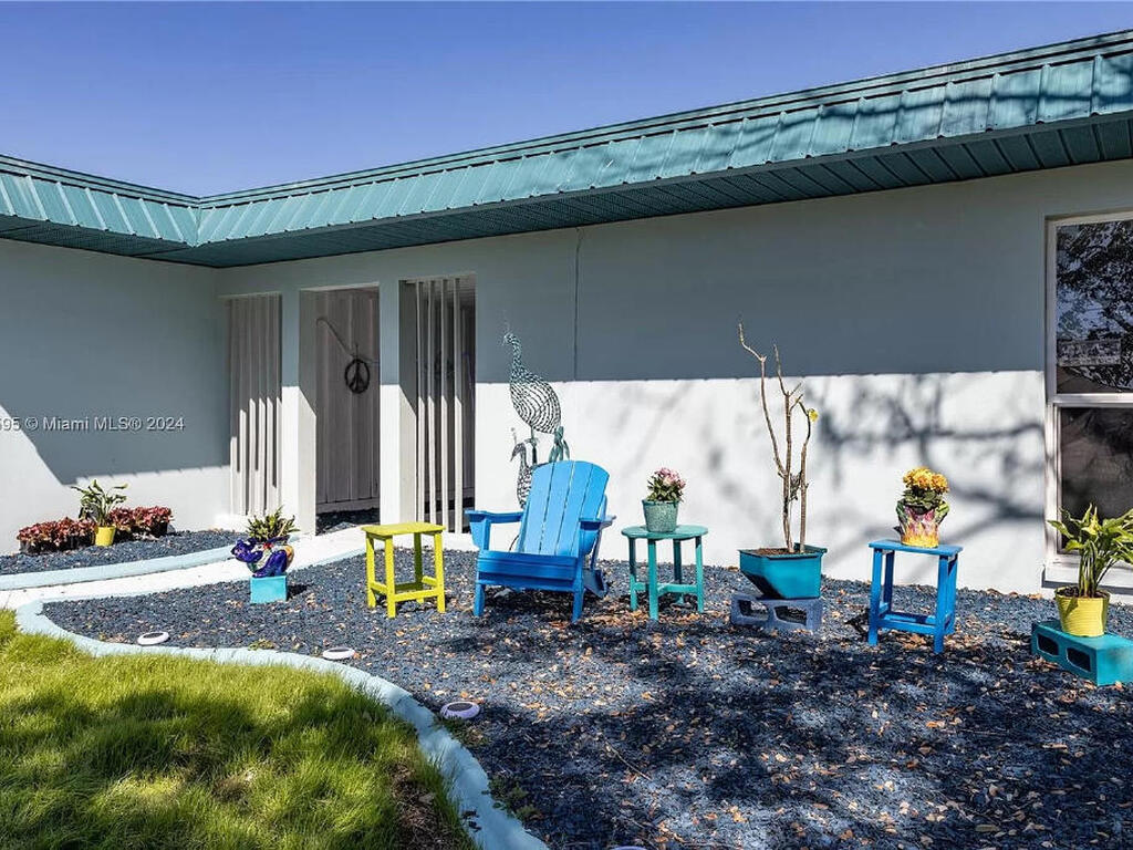 226 Sand Pine Road, Indialantic, FL 32903
