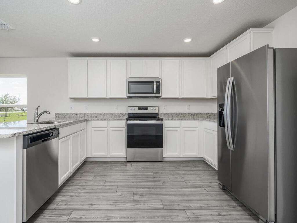 543 Lafayette Street, Palm Bay, FL 32908