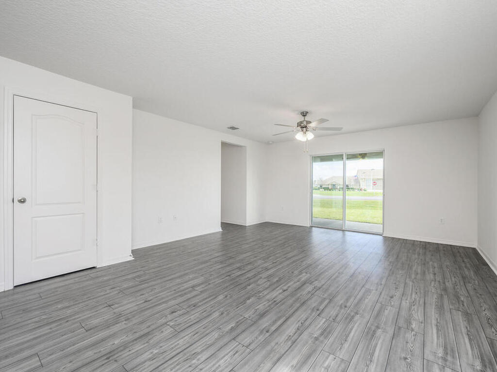 543 Lafayette Street, Palm Bay, FL 32908