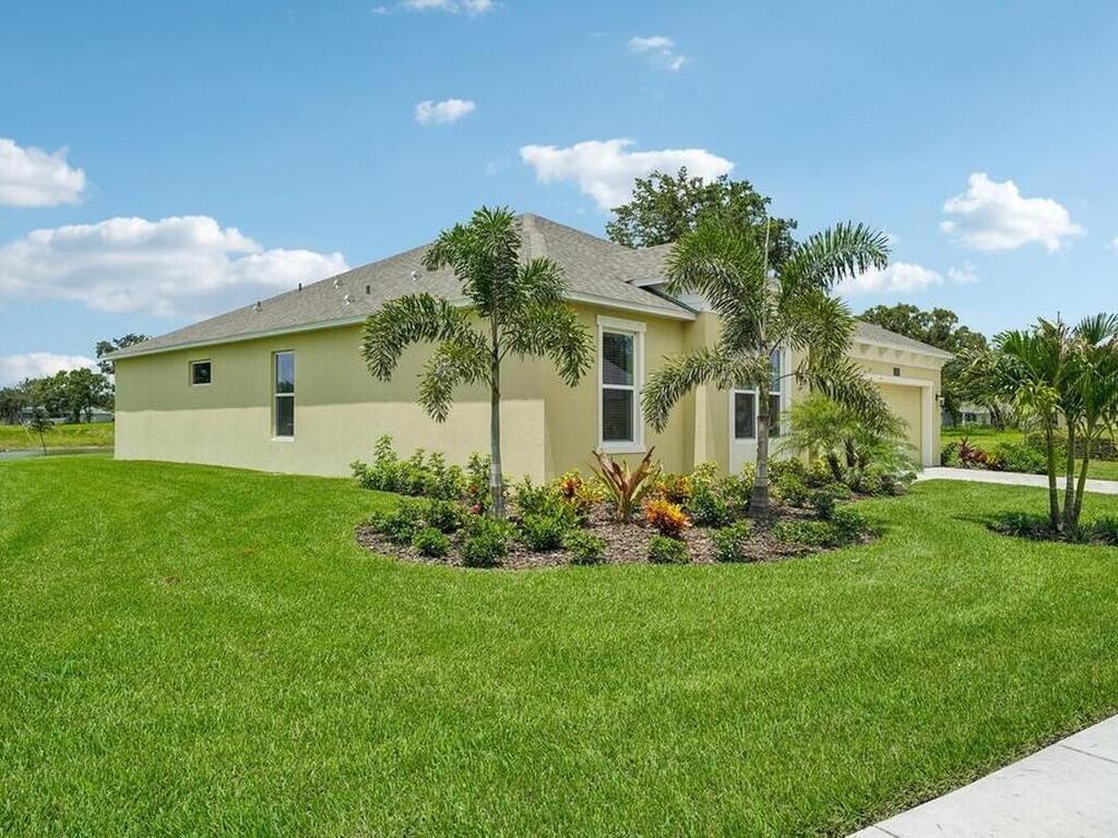 1233 Killian Drive, Palm Bay, FL 32905