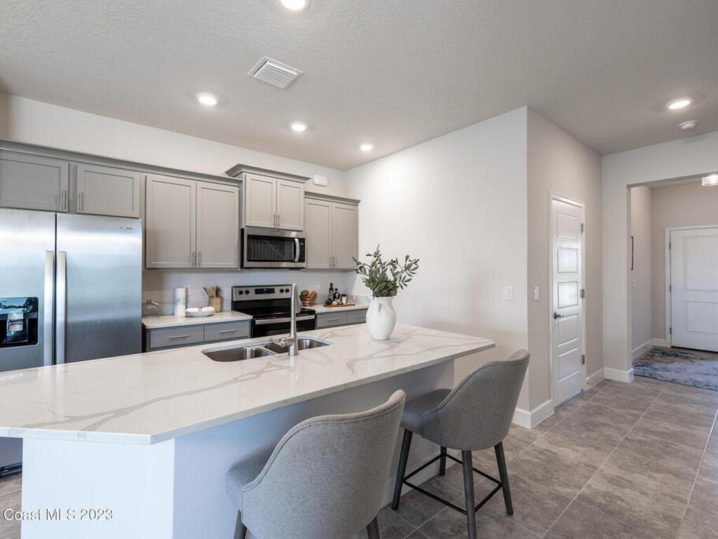 1172 Canfield Circle, Palm Bay, FL 32909