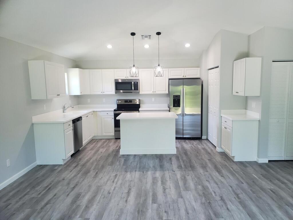 1149 Torrington Street, Palm Bay, FL 32909