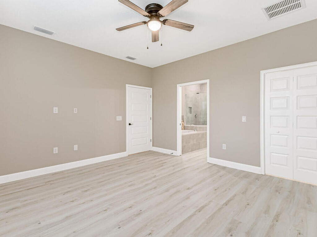1011 Johnston Road, Palm Bay, FL 32909