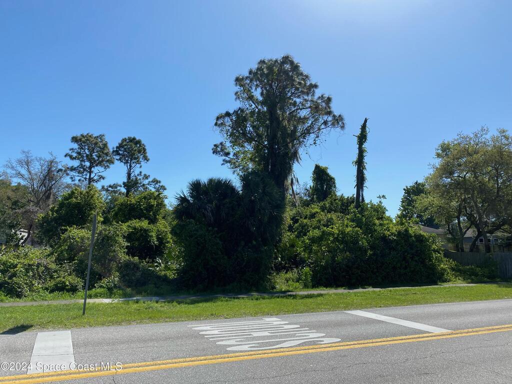 3180 Treetop Drive, Titusville, FL 32780