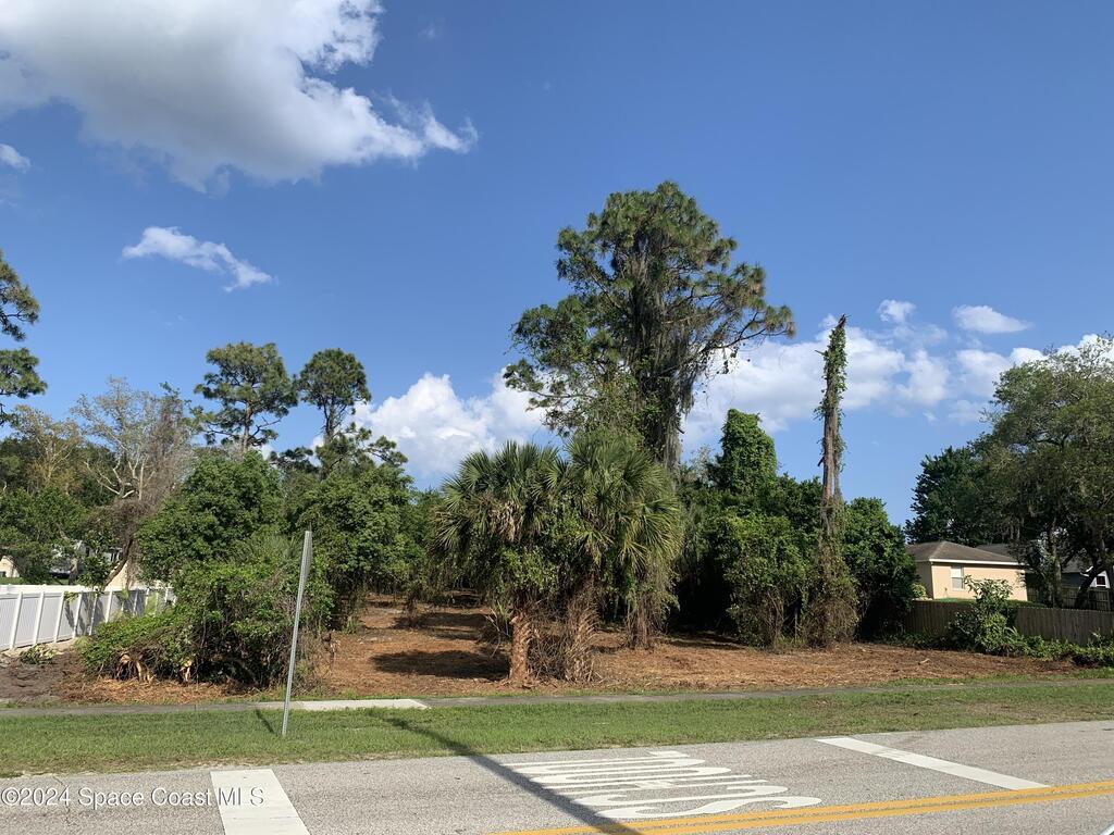 3180 Treetop Drive, Titusville, FL 32780