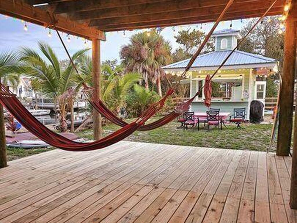 42 Vip Island, Grant-Valkaria, FL 32949