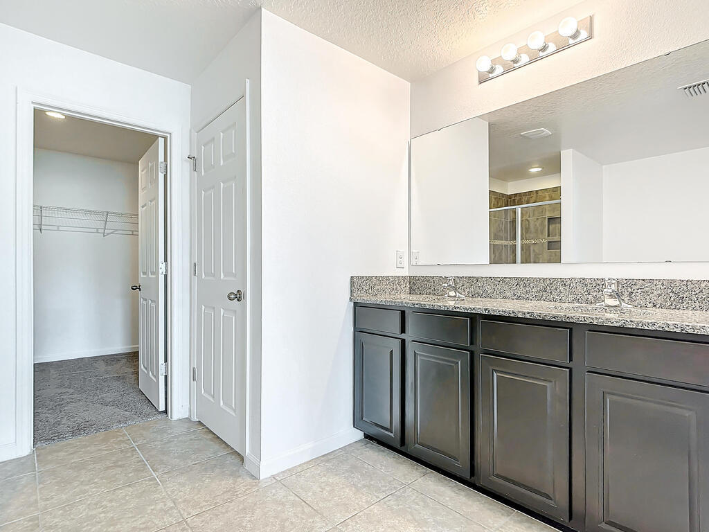 860 Fiddleleaf Circle, Melbourne, FL 32904