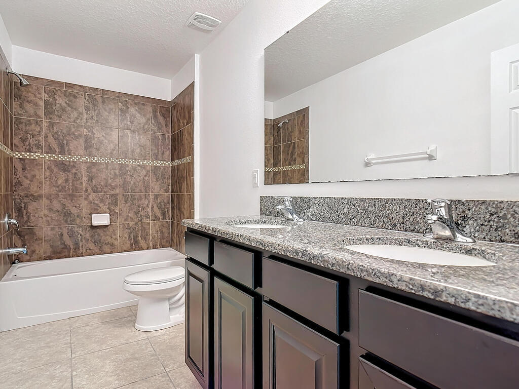 860 Fiddleleaf Circle, Melbourne, FL 32904