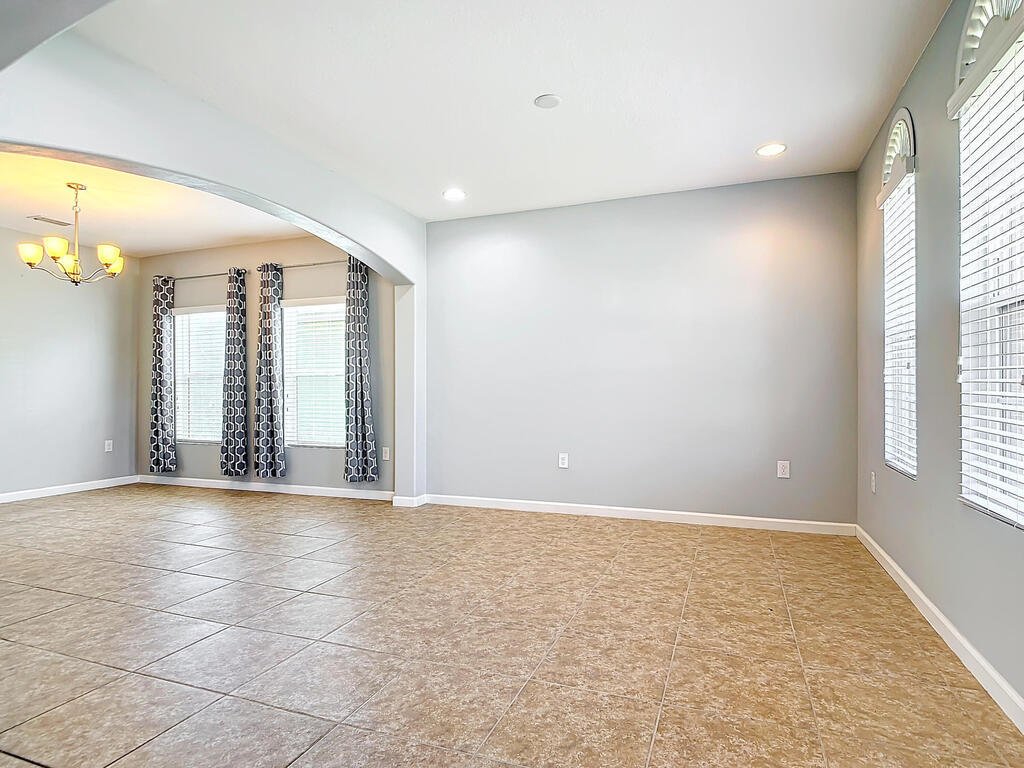 860 Fiddleleaf Circle, Melbourne, FL 32904