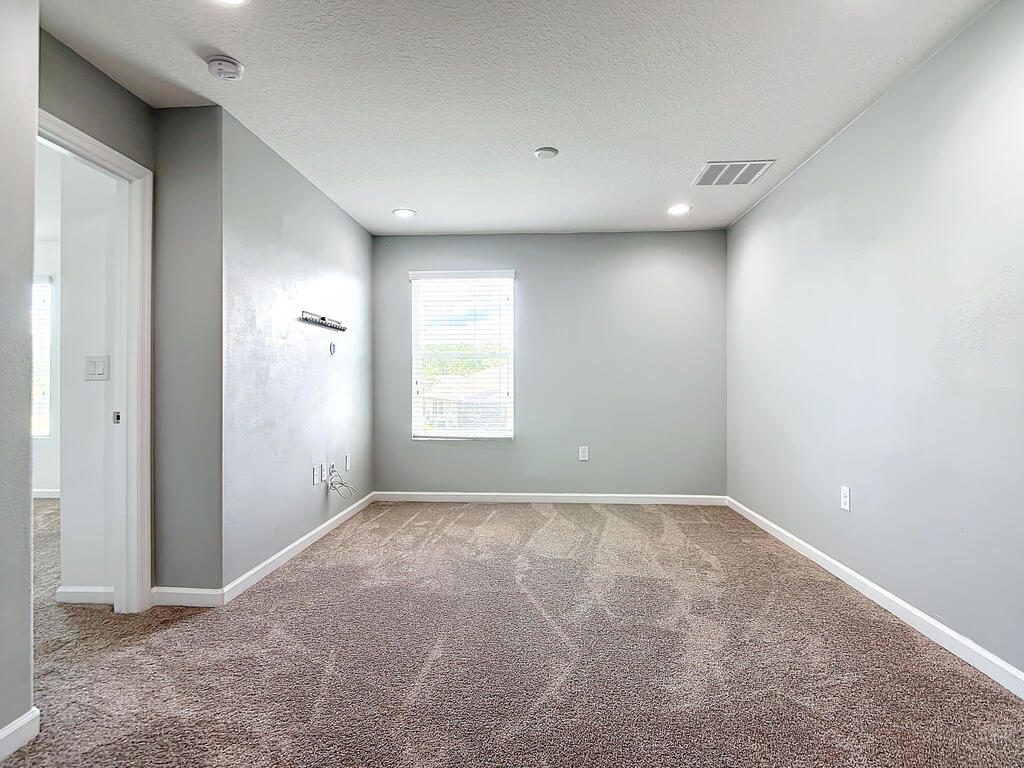 860 Fiddleleaf Circle, Melbourne, FL 32904