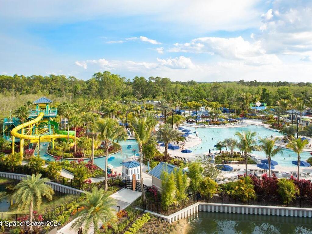14501 Grove Resort Avenue, Winter Garden, FL 34787