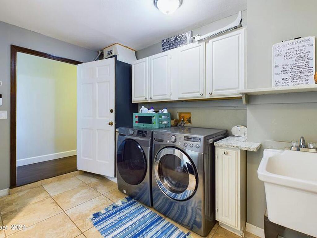 3311 Calle Del Mar, Melbourne, FL 32904