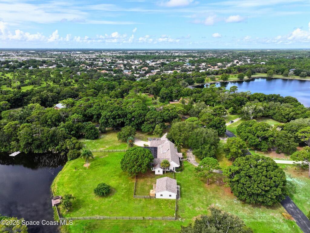 3311 Calle Del Mar, Melbourne, FL 32904