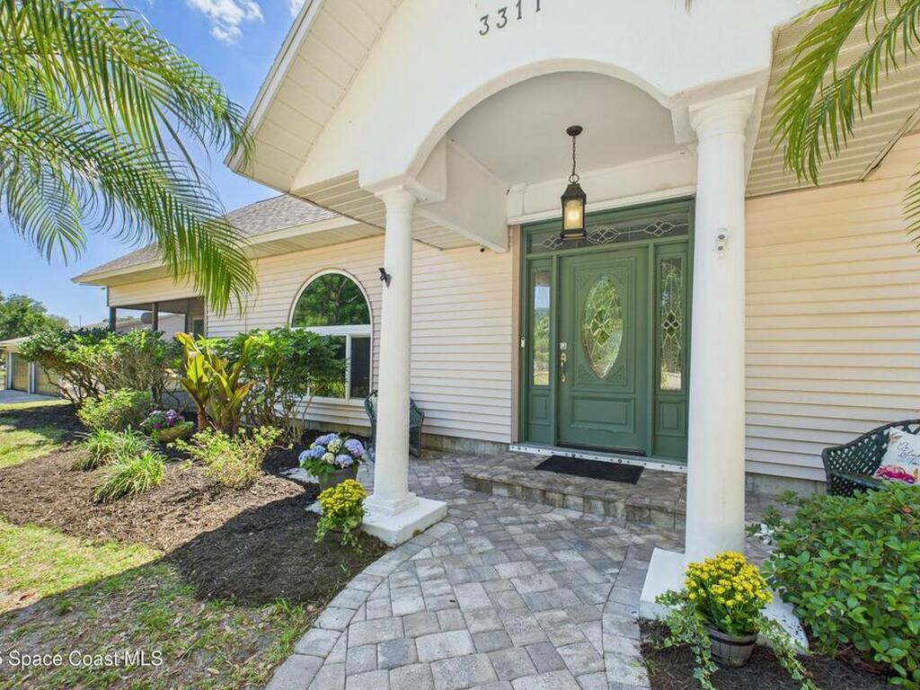 3311 Calle Del Mar, Melbourne, FL 32904