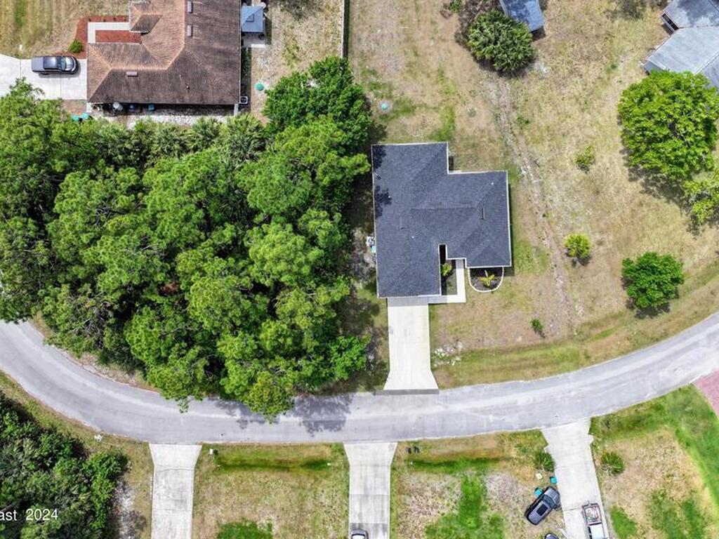 150 Delia Avenue, Palm Bay, FL 32907
