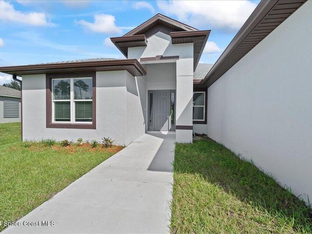 295 Prairie Street, Palm Bay, FL 32909