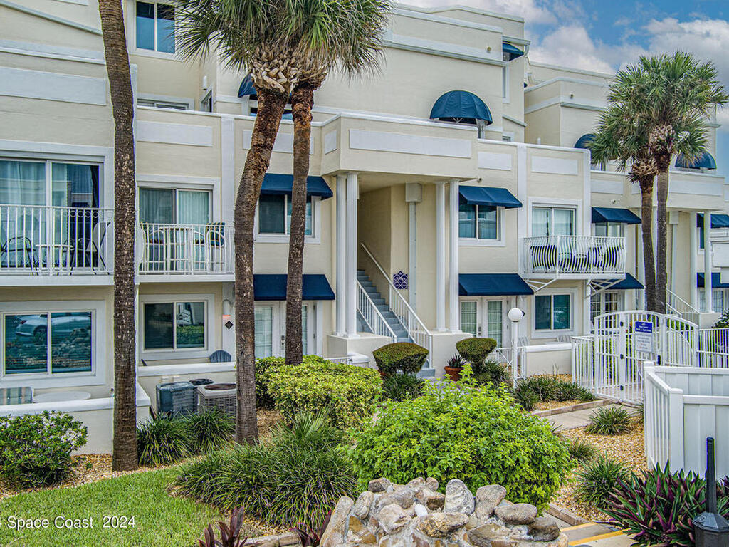8600 Ridgewood Avenue, Cape Canaveral, FL 32920
