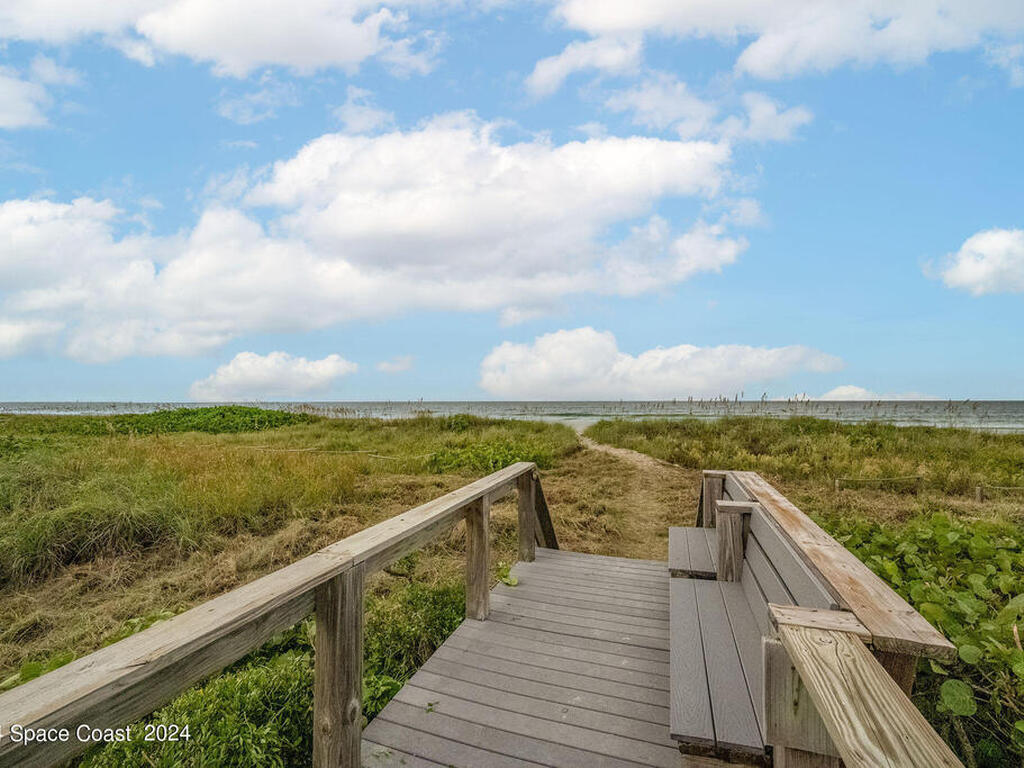 8600 Ridgewood Avenue, Cape Canaveral, FL 32920