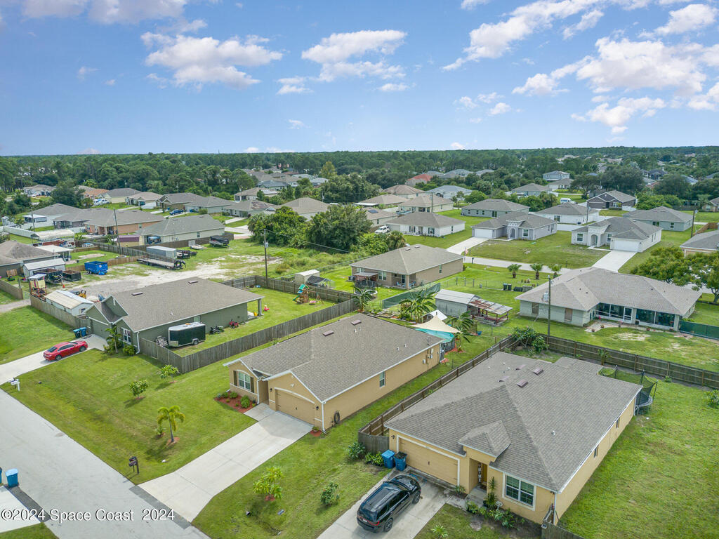 2277 Gascon Road, Palm Bay, FL 32909