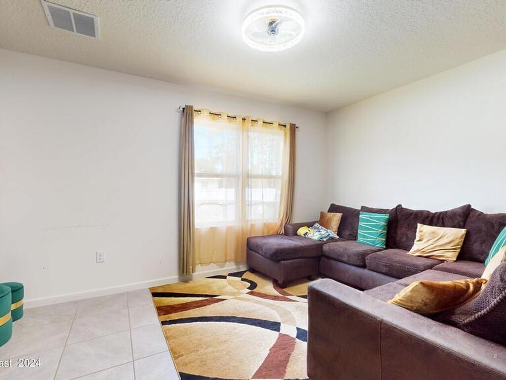 131 Ensenada Street, Palm Bay, FL 32909