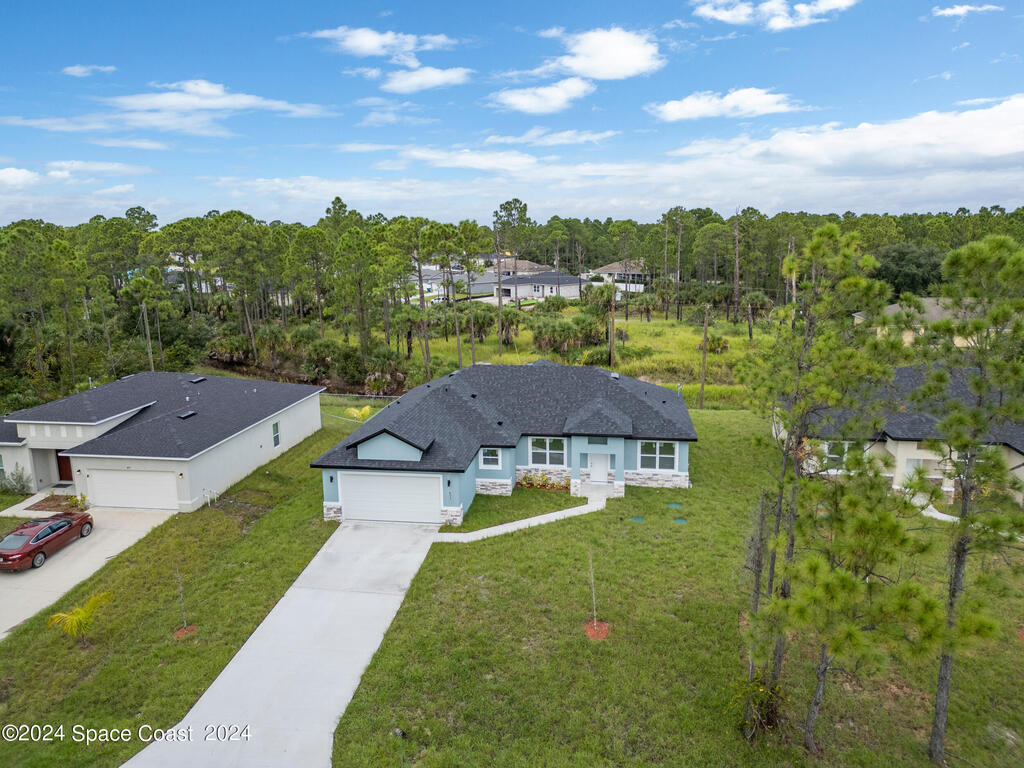 633 Tobias Street, Palm Bay, FL 32909