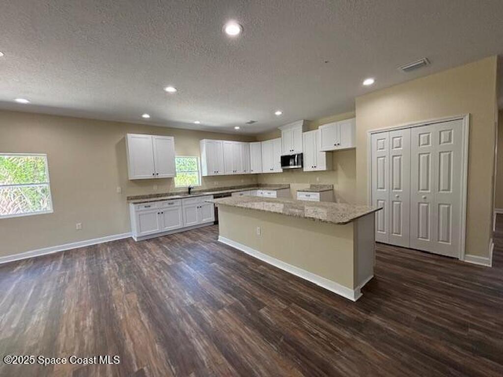 3250 San Jose Avenue, Palm Bay, FL 32909