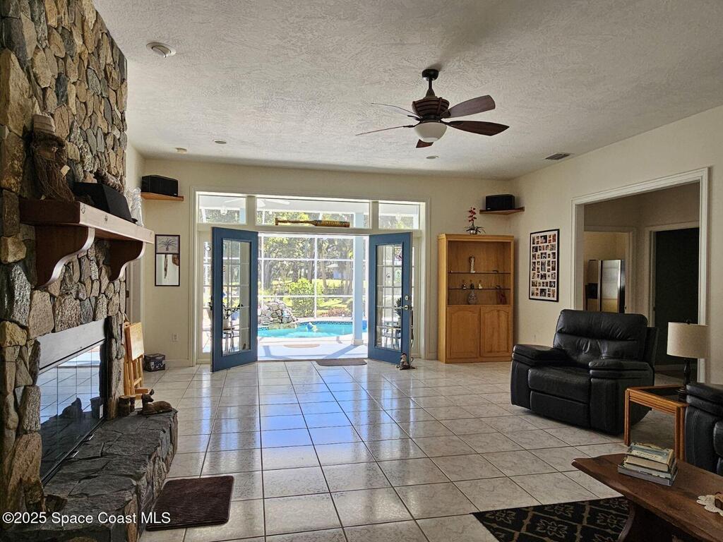 3525 Hield Road, Melbourne, FL 32904