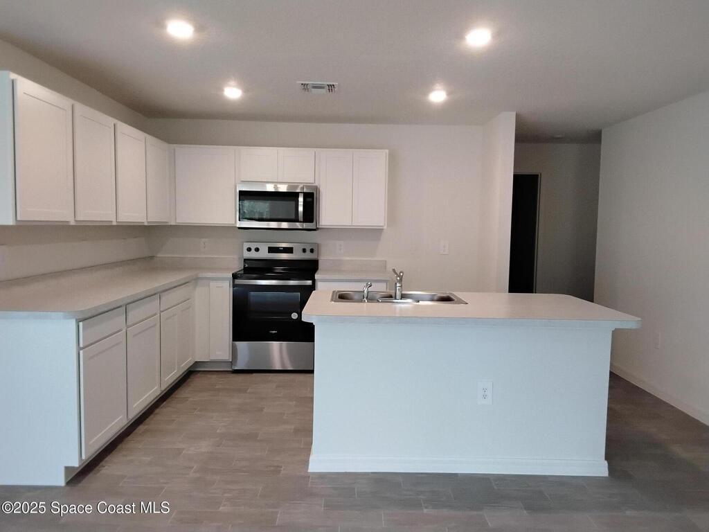 118 Fayetteville Street, Palm Bay, FL 32908
