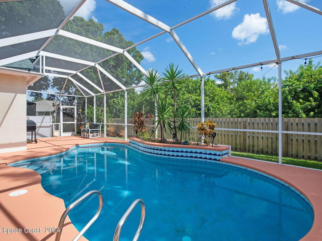 6013 Newbury Circle, Suntree, FL 32940