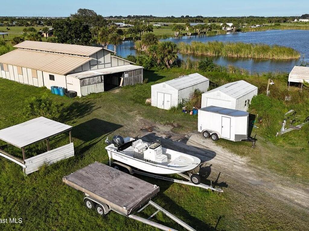 1651 B J Lane, Melbourne, FL 32904
