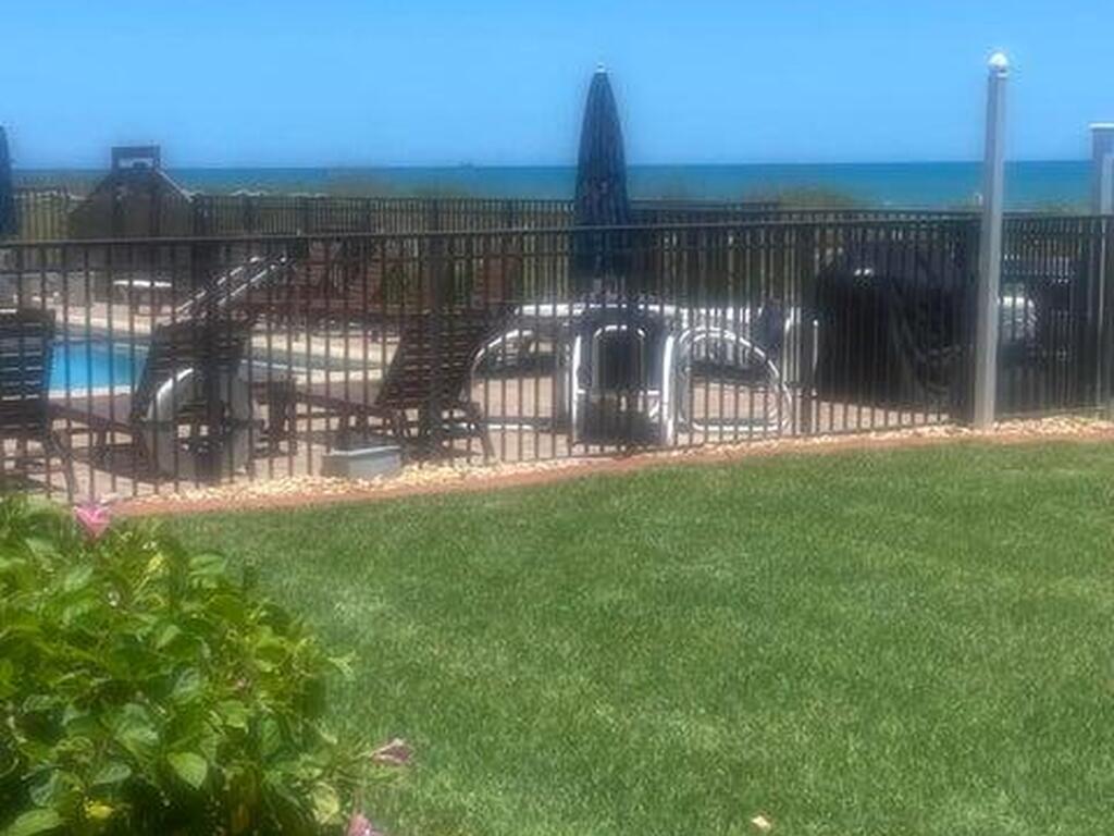 1305 S Atlantic Avenue, Cocoa Beach, FL 32931