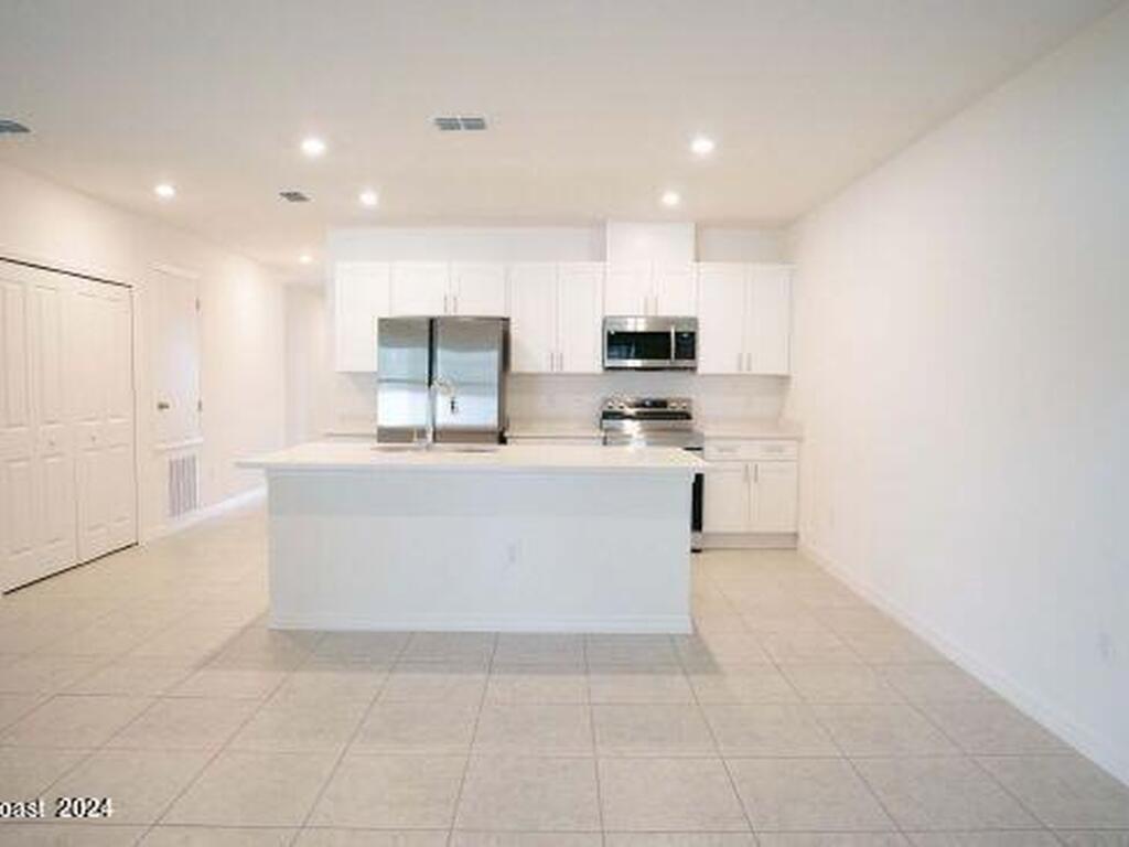 498 San Filippo Drive, Palm Bay, FL 32909
