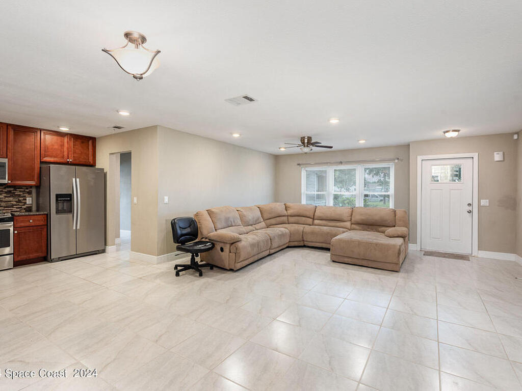 1564 Satinwood Court, Palm Bay, FL 32905