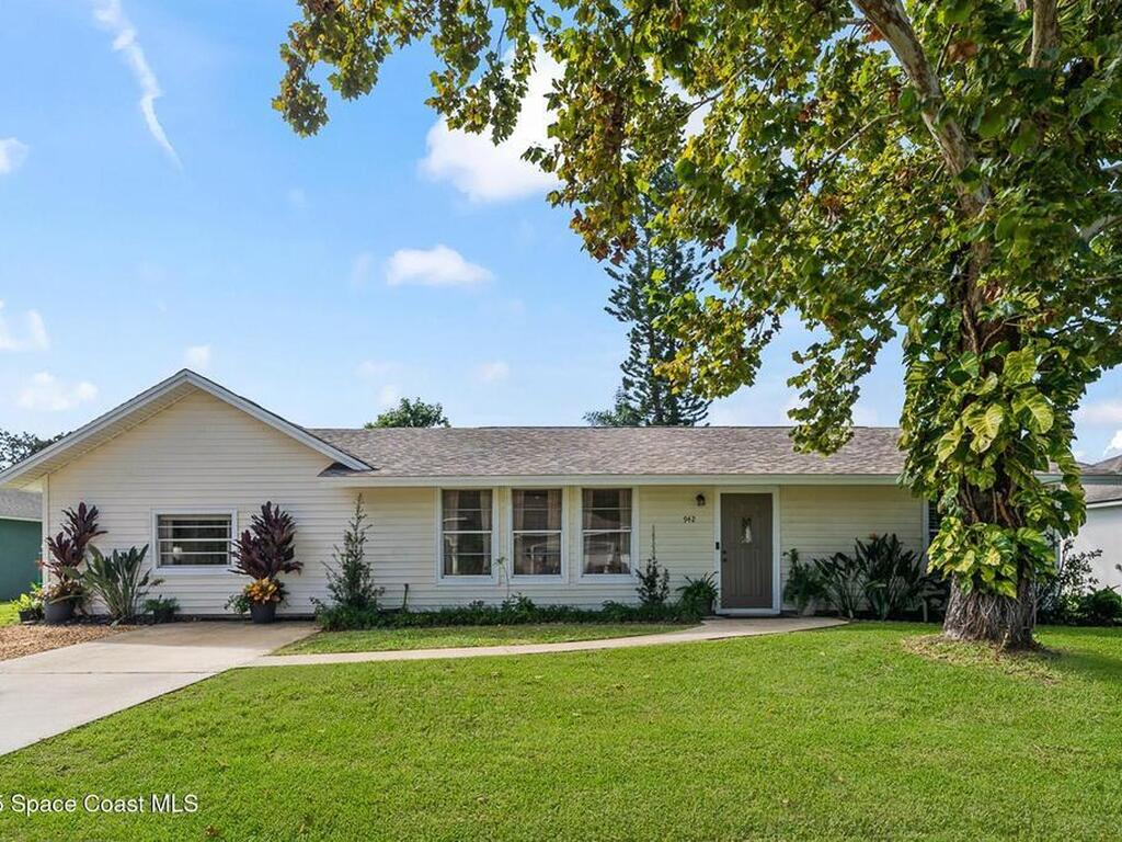 942 Douglas Street, Palm Bay, FL 32909