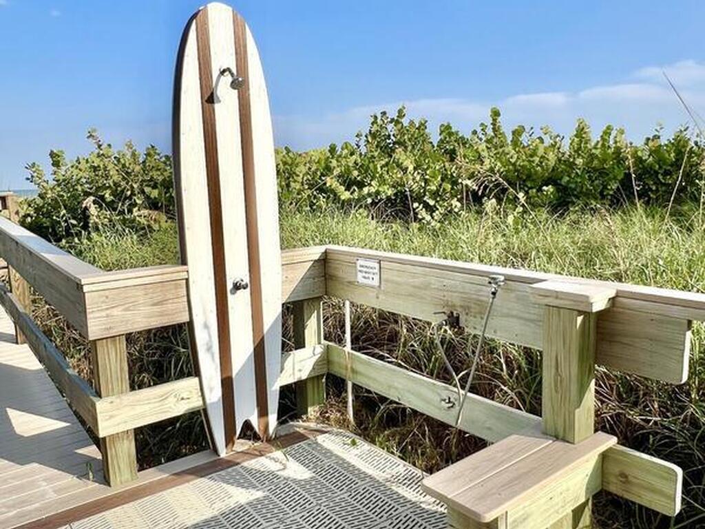 640 N Atlantic Avenue, Cocoa Beach, FL 32931