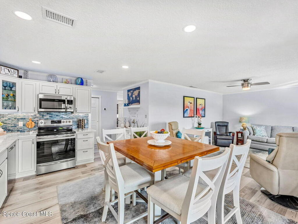 256 San Paulo Circle, West Melbourne, FL 32904
