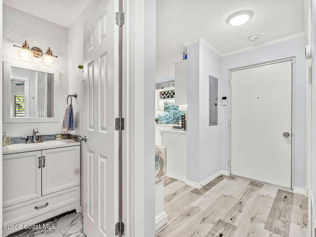 256 San Paulo Circle, West Melbourne, FL 32904