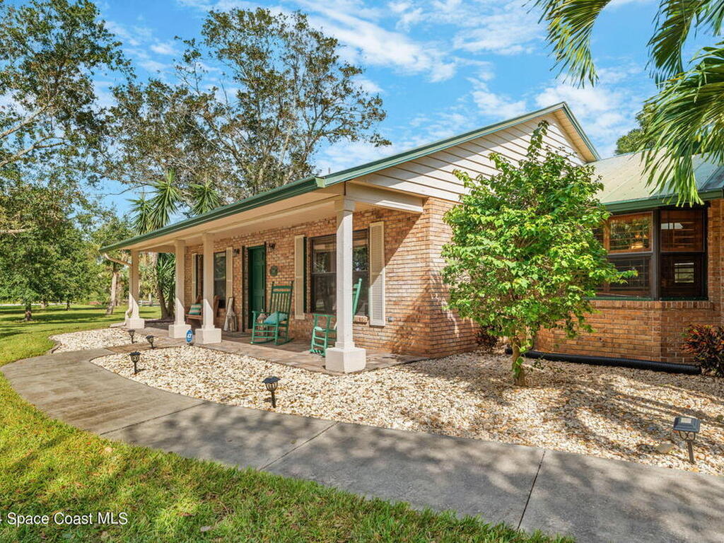 3535 Grant Road, Grant-Valkaria, FL 32949