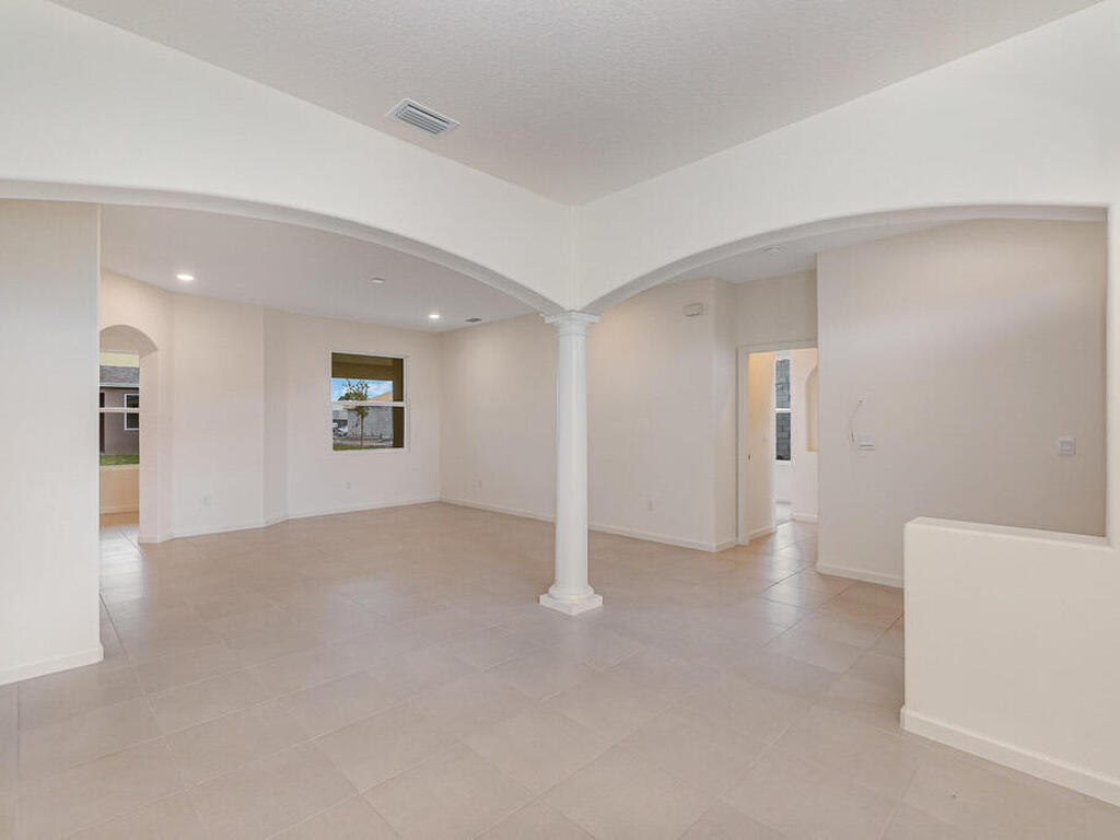 6890 Cameo Drive, Grant-Valkaria, FL 32949