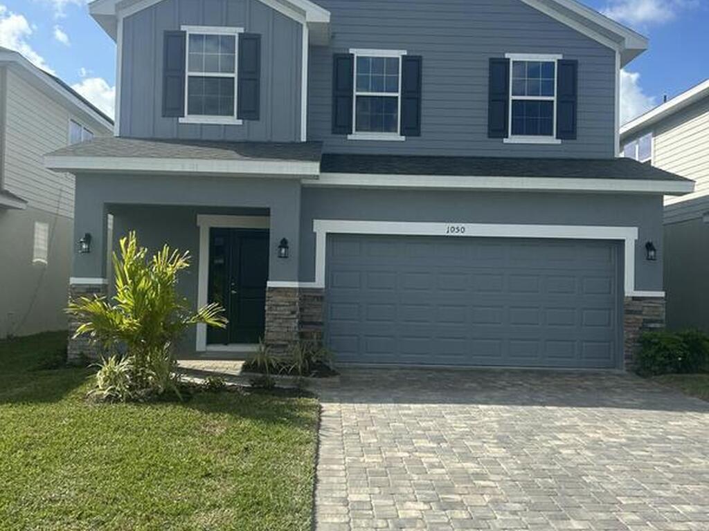 1050 Grantham Lane, Palm Bay, FL 32909