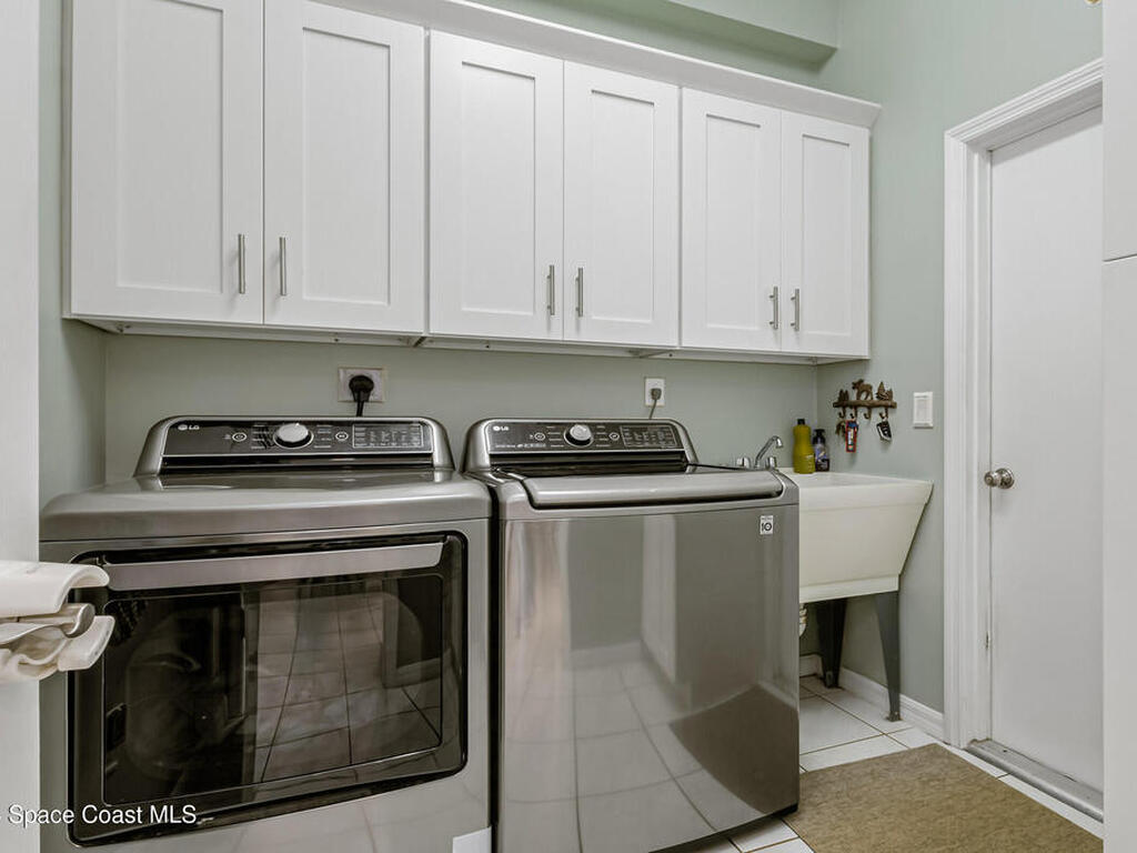 194 Captiva Court, Melbourne Beach, FL 32951